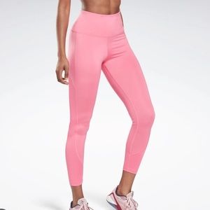 OQQ  but lifting leggings pink size Small